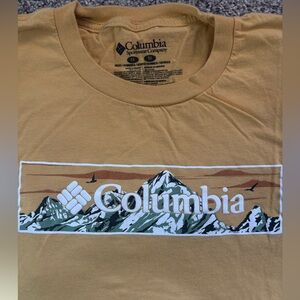 Columbia Men's Mustard Mountain Graphic Short-Sleeve Tee